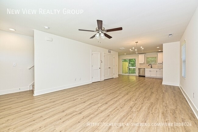 Building Photo - 584 Pleasant Ave