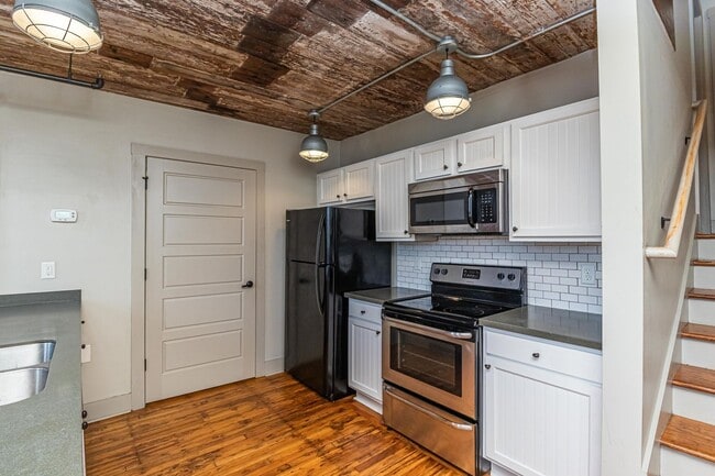 Building Photo - Nash Street Lofts-Unit I