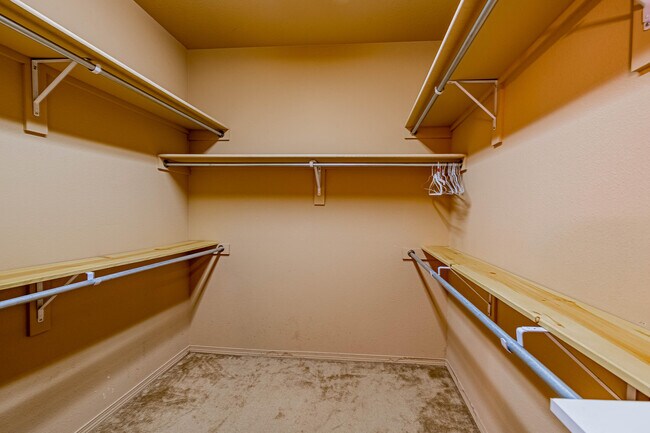 Building Photo - 9719 Calle Chamisa NW