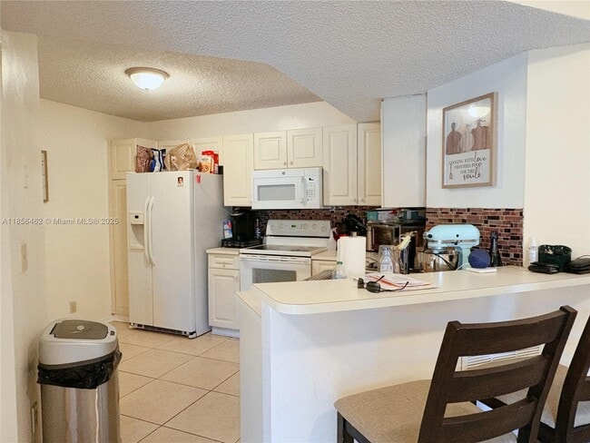 Building Photo - 9055 Wiles Rd