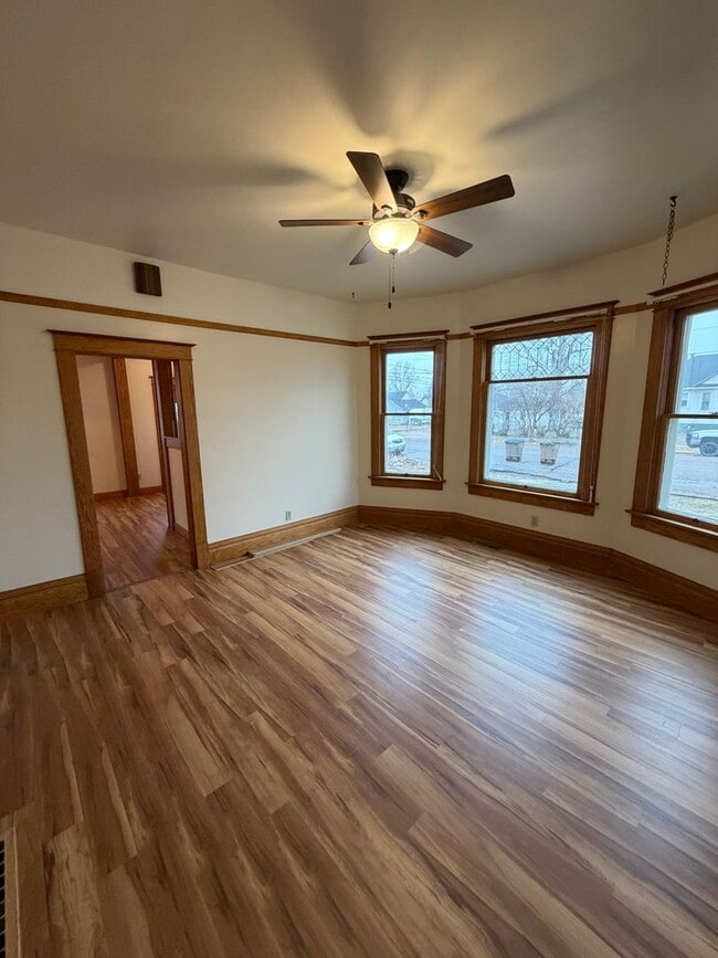 Building Photo - 800 S 9th St