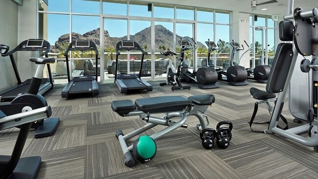 Building Photo - 4900 N 44th St