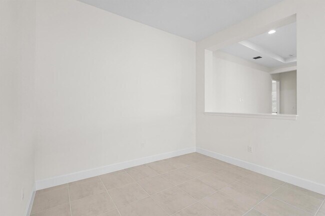 Building Photo - 14184 Lacebark Ln