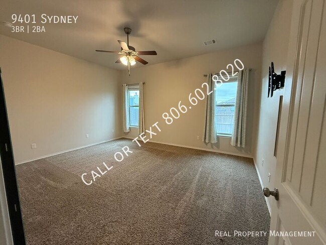 Building Photo - 9401 Sydney-