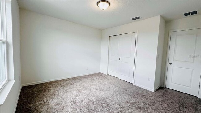 Building Photo - 9567 Sandy Bluffs Circle