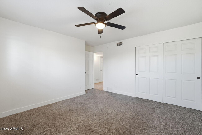 Building Photo - 1628 E Hermosa Dr