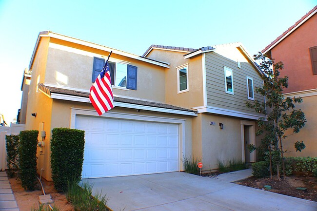 Building Photo - Charming 4 bedroom home for Rent in Beaumont.