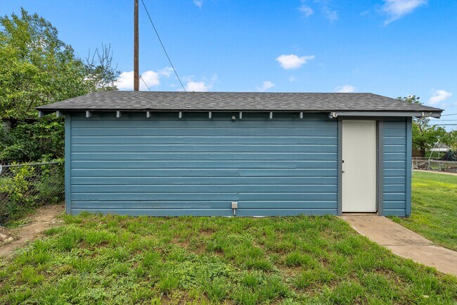 Building Photo - 3621 Gorman Ave