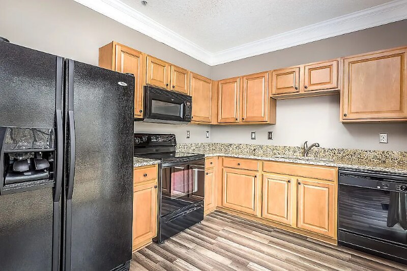 Building Photo - 1311 Rocking Chair Ct