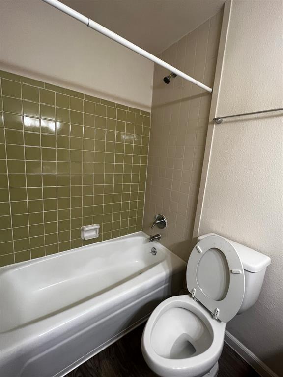 Building Photo - 1037 E 44th St