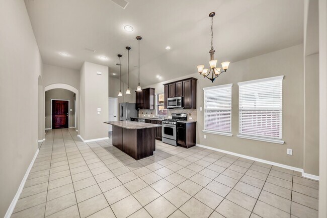 Building Photo - 2614 Winding Creek Way