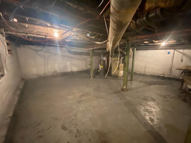 Building Photo - 15 Hancock Ct