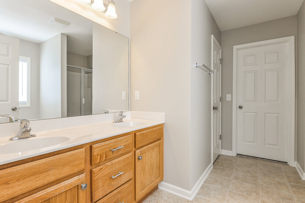 Building Photo - 1547 Cairo Way