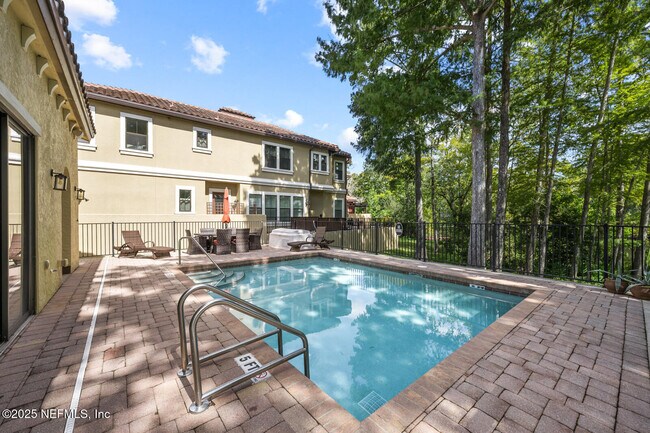 Building Photo - 8849 Pallazzo Terrace