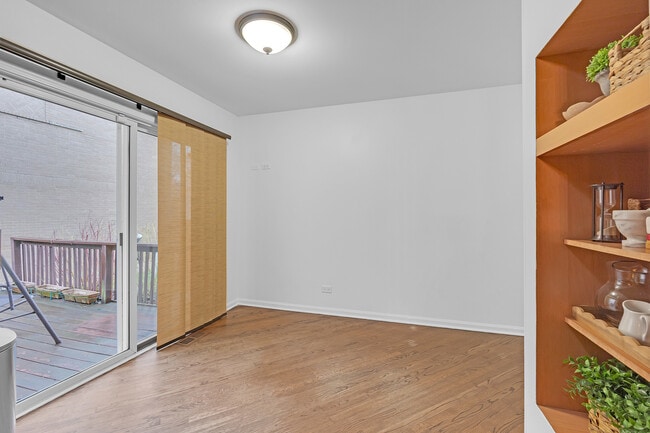 Building Photo - 141 Manchester Ct