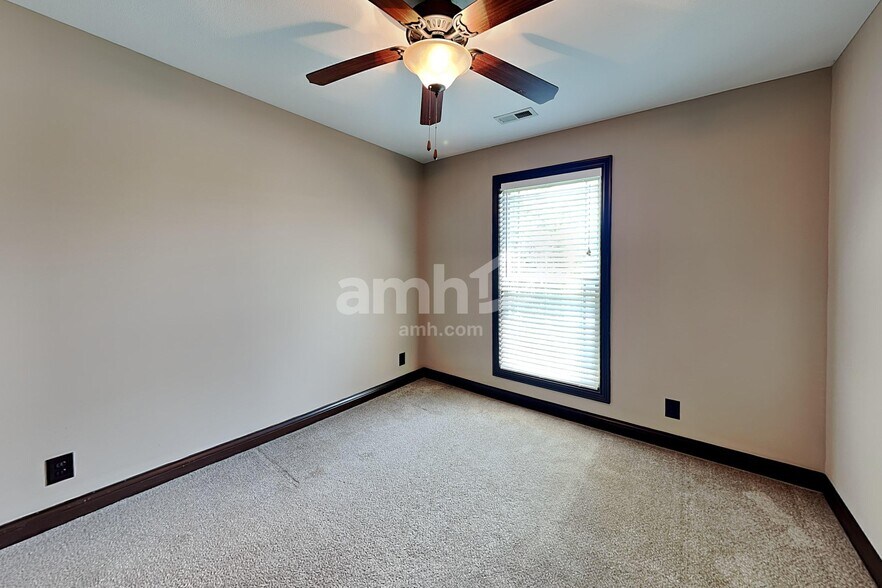 Building Photo - 1115 Abner Dr