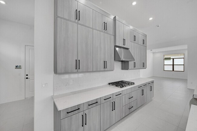 Building Photo - 9520 St Germain Dr