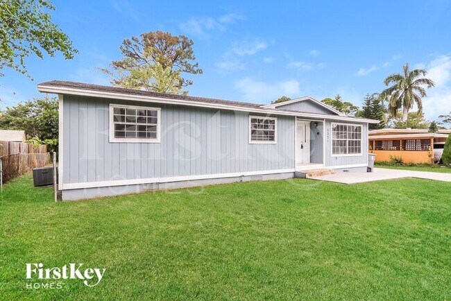 Building Photo - 5371 Washington Rd