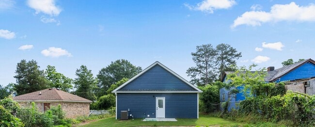 Building Photo - 1232 Swanee Quintet Blvd