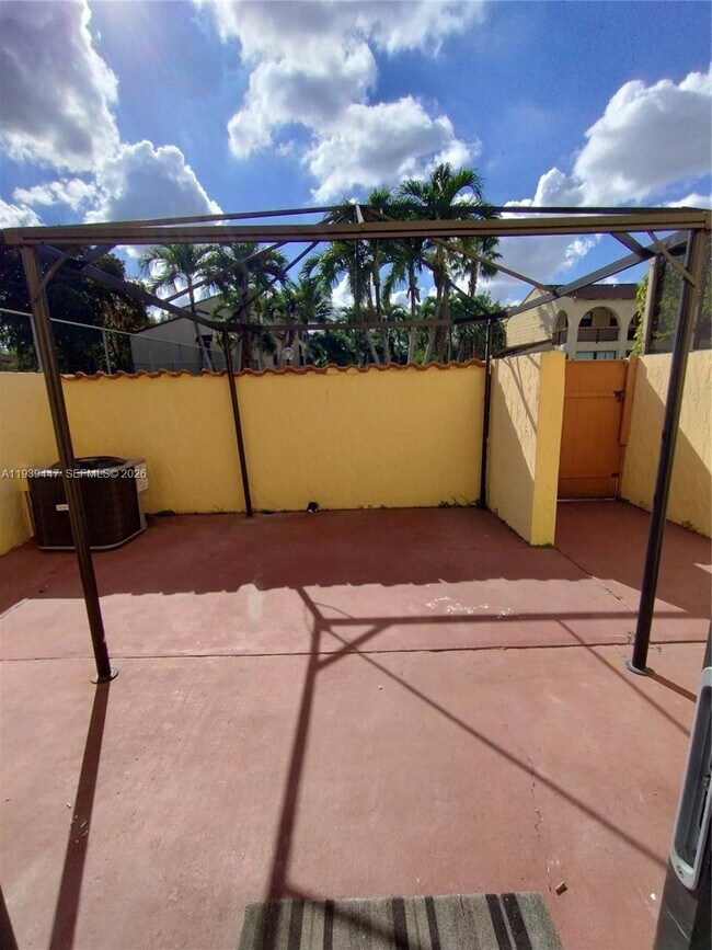 Building Photo - 7734 Balboa St