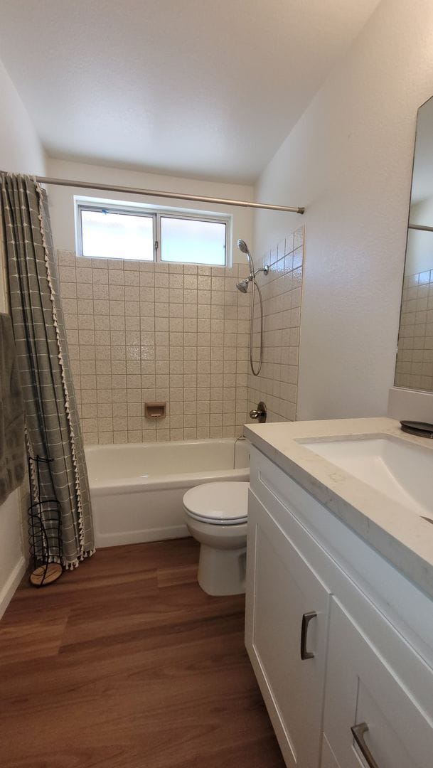 Building Photo - Beautifully Renovated Home In Ramona