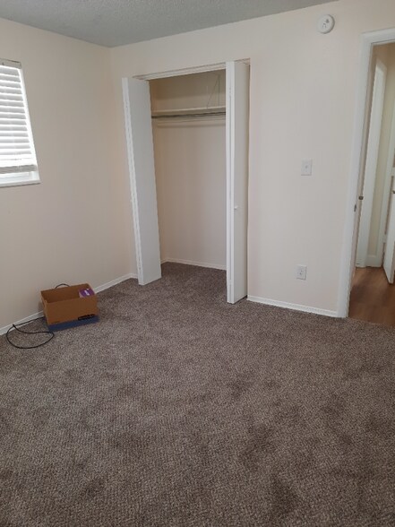 Building Photo - 8150-8152 Ames Way