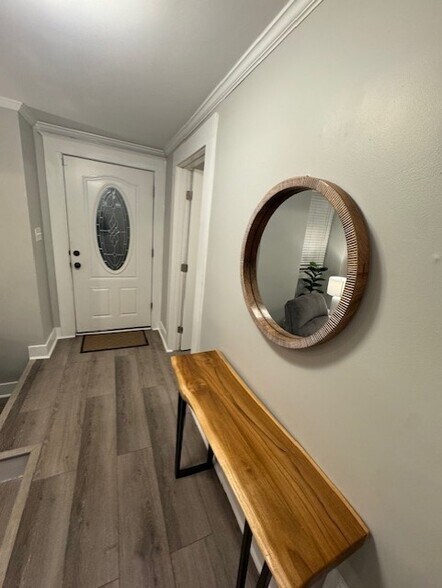 Building Photo - 71 17th St NE