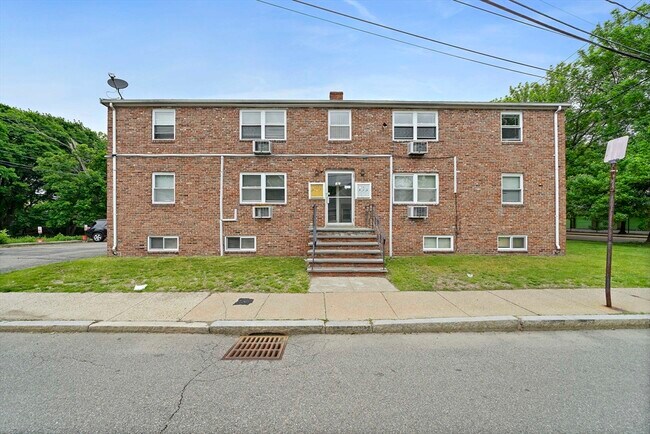 Building Photo - 161 Neponset Valley Pkwy
