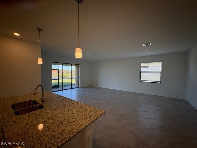 Building Photo - 15048 Palamos Cir