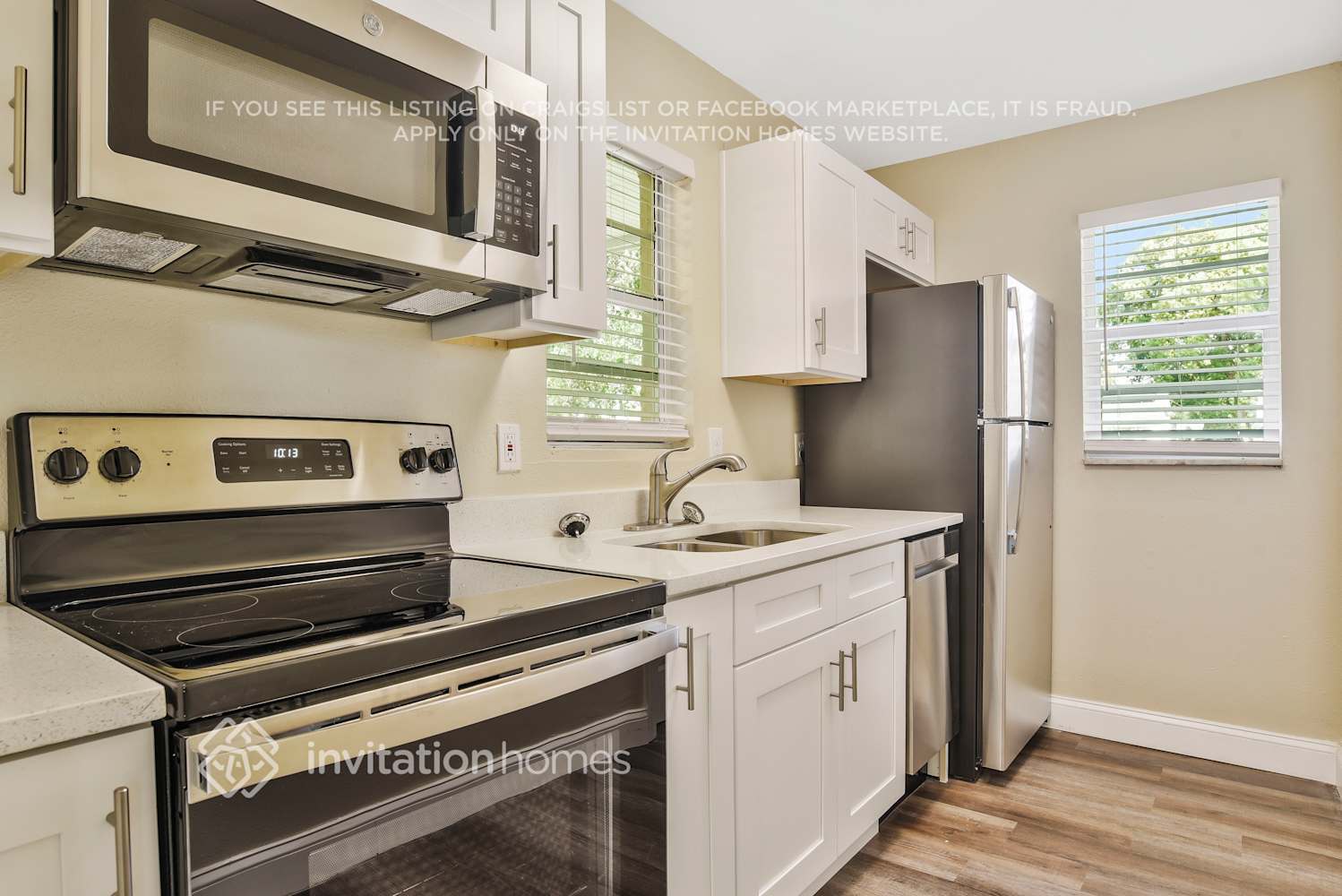 Building Photo - 4262 Schank Ct