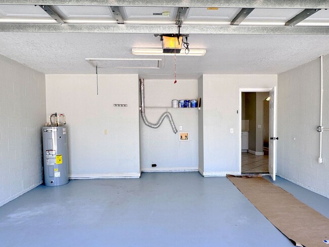Building Photo - Freshly Renovated Three Bedroom Home Ready...