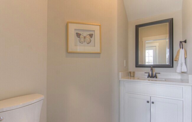 Building Photo - 717 Perrigan Ln