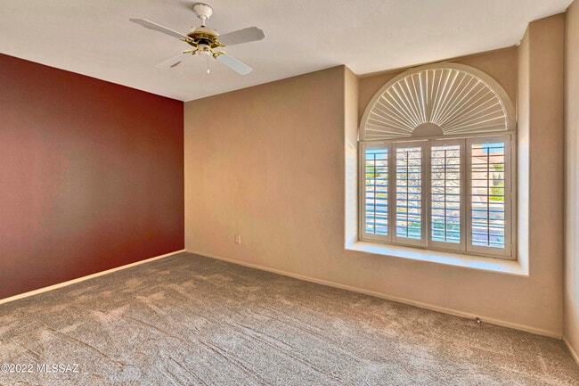 Building Photo - 65685 E Rocky Trail Dr