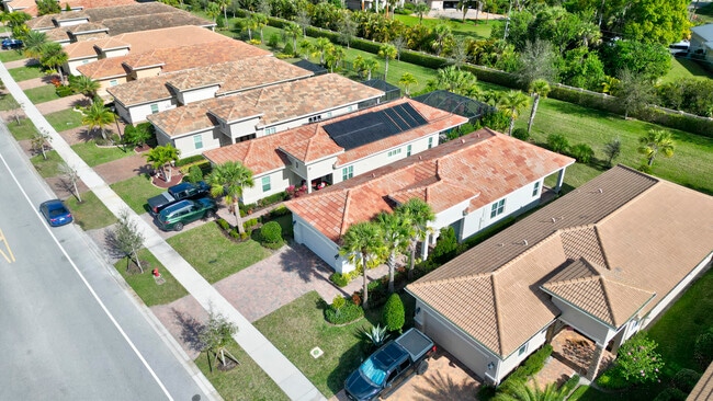 Building Photo - 11293 SW Visconti Way