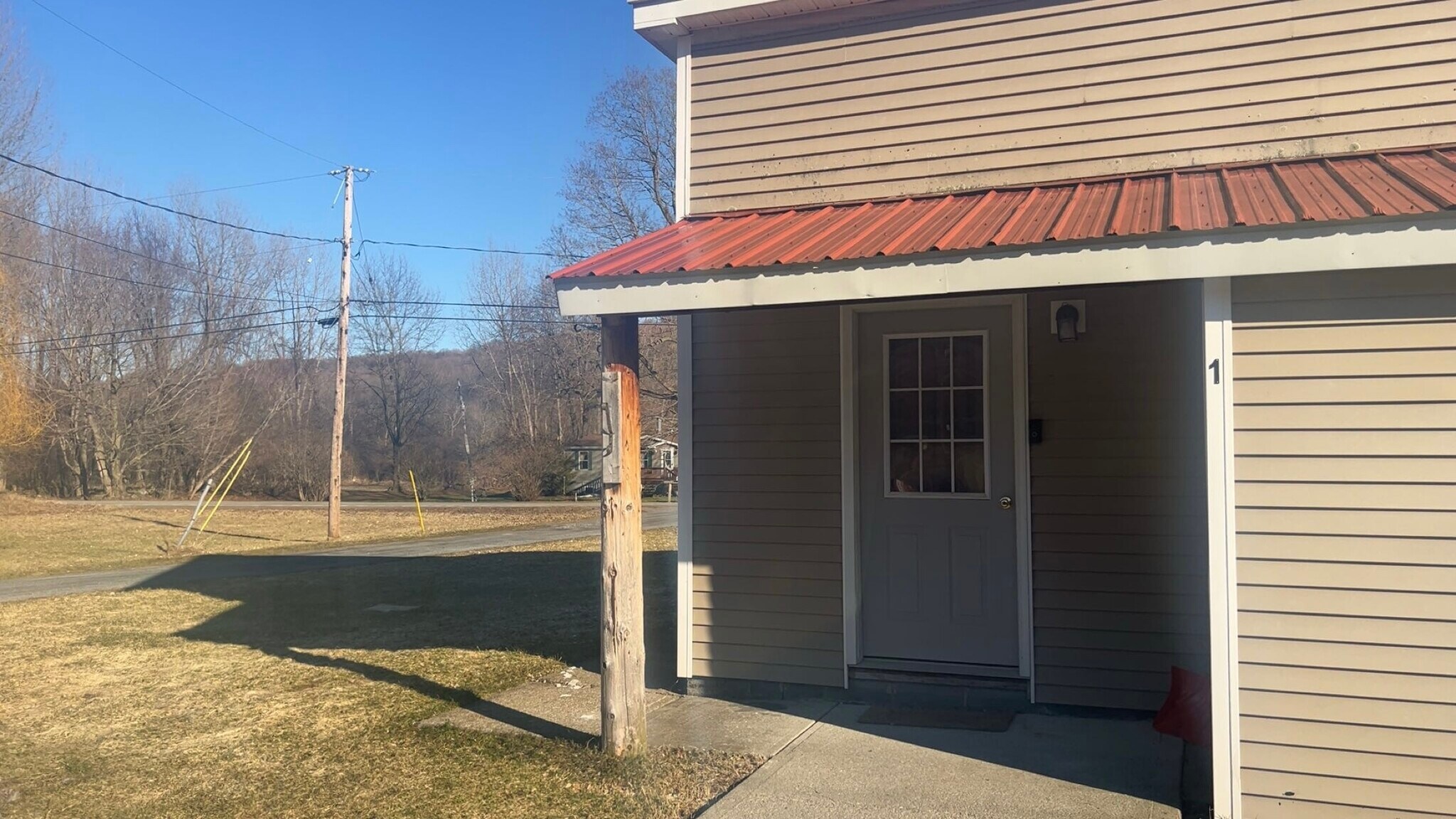 Building Photo - 27339 Rutland Hollow Rd