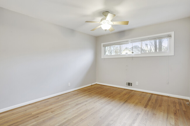 Bedroom 1 - 609 Kimberly Ln NE