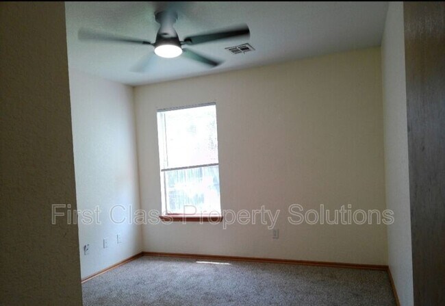 Building Photo - 2208 SW 138th St
