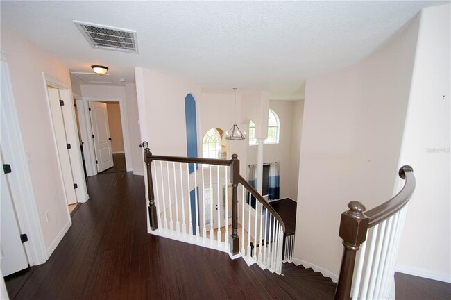 Building Photo - 4646 Pointe O Woods Dr