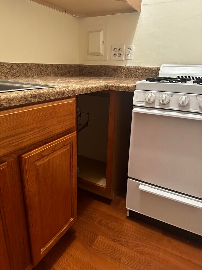 Building Photo - 6515 JFK Blvd E