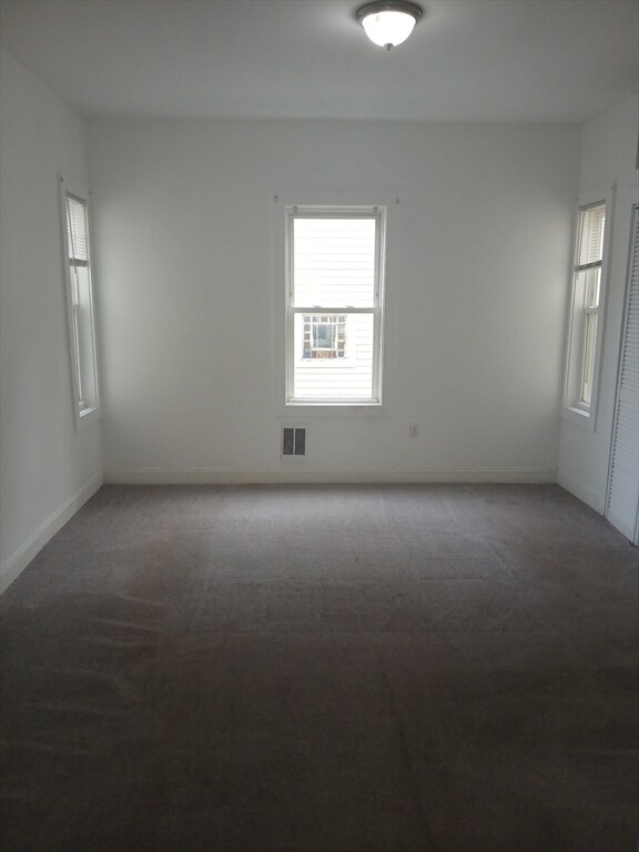 Building Photo - 20 Jones