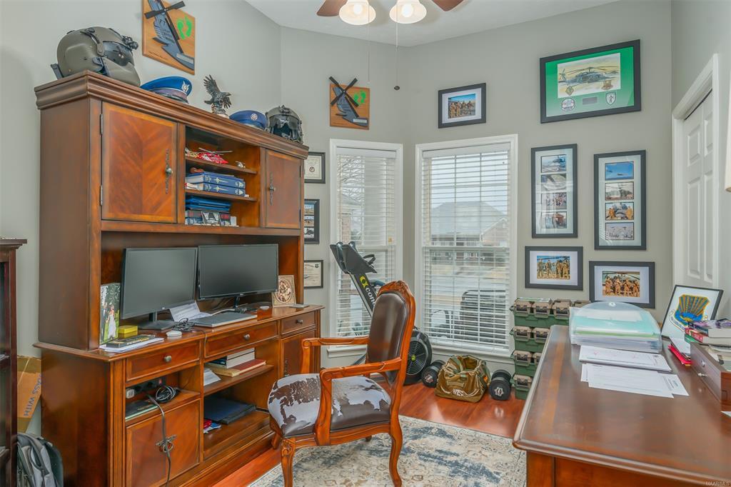 Building Photo - 9211 Hanston Pl