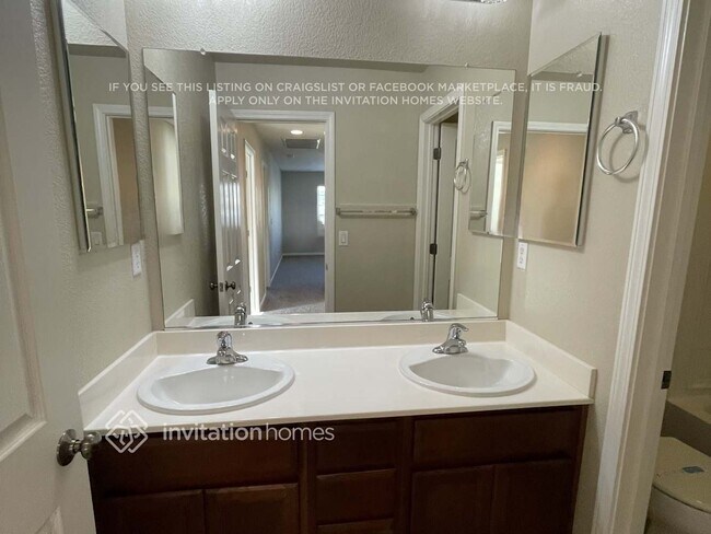 Building Photo - 1097 Ashford Ln