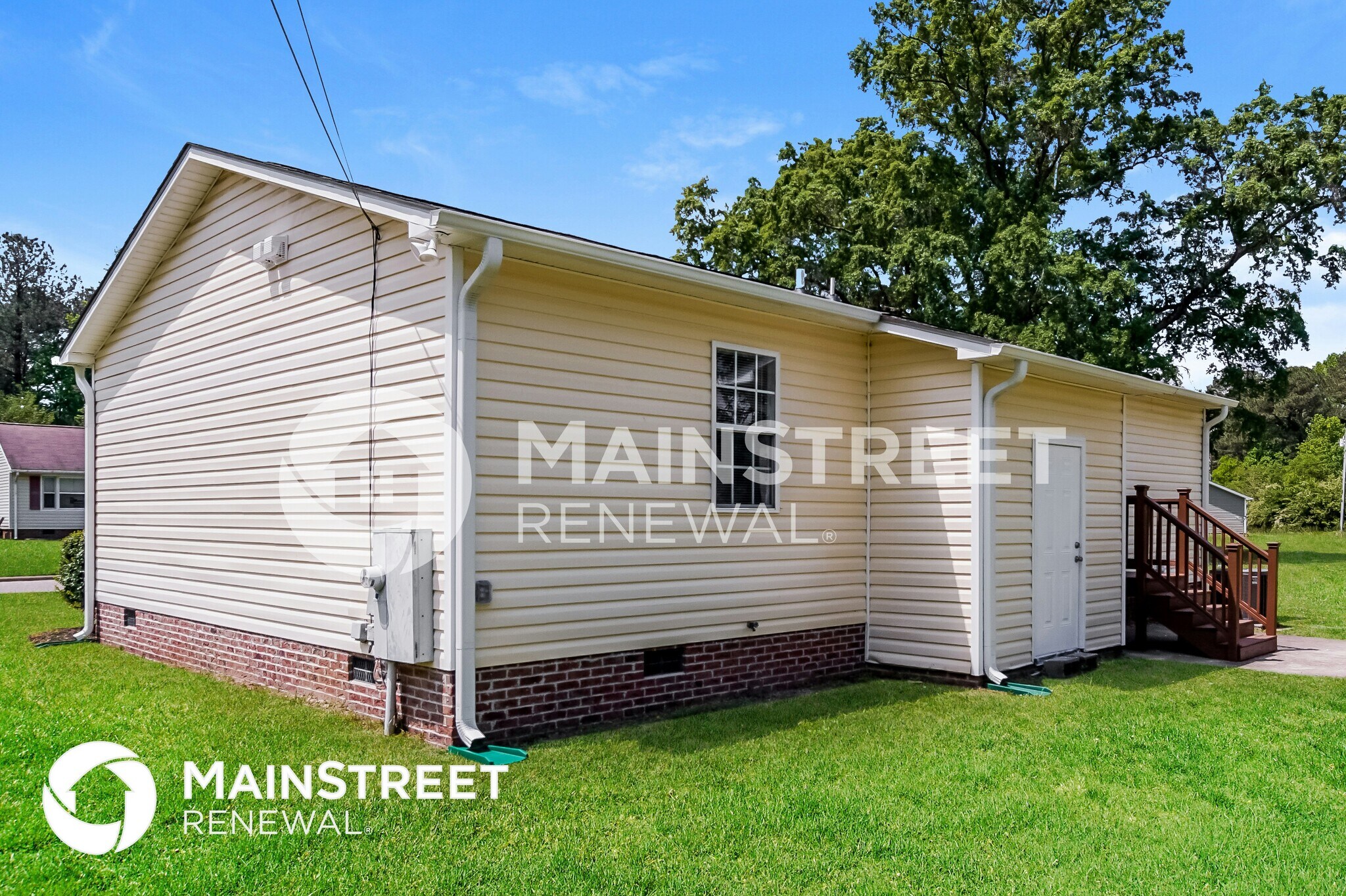 Building Photo - 400 Reid Cir