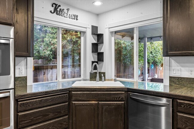 Building Photo - 4388 Innsbruck Ridge