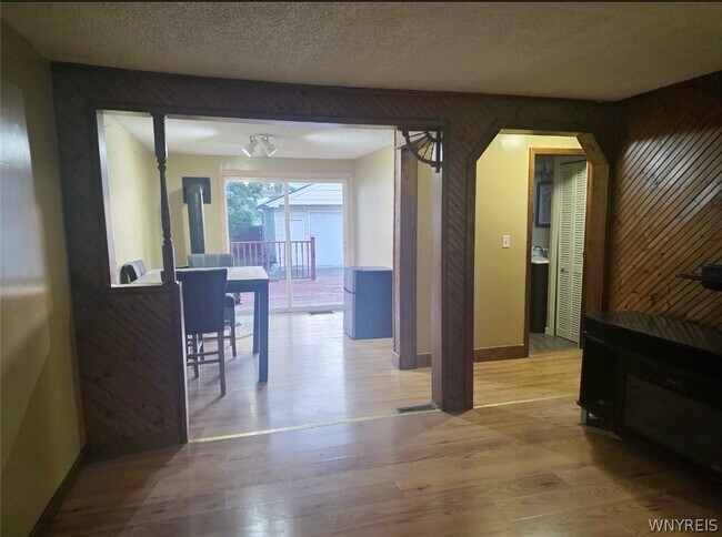 Building Photo - 80 Midland Dr