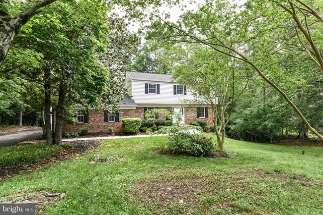 Building Photo - 8504 Shadeway Pl