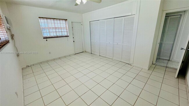 Building Photo - 8000 Tatum Waterway Dr