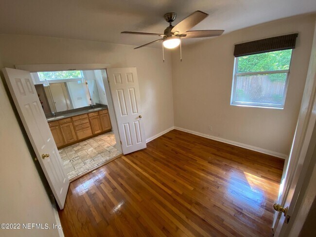 Building Photo - 5428 Stetson Rd