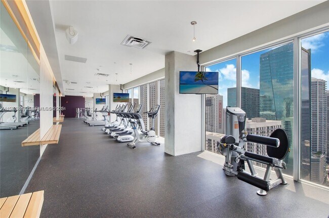 Building Photo - 151 SE 1st St