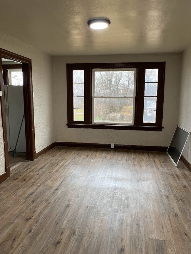 Building Photo - 4218 Edgewood Blvd